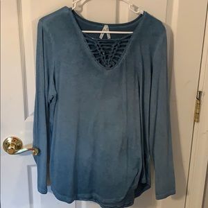 Women’s Long Sleeve Tee